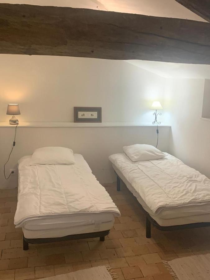 Gite Au Haras Les Aubiers Kültér fotó